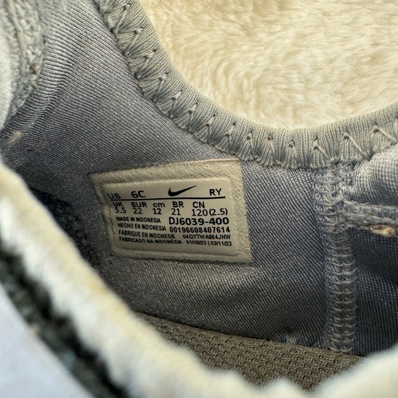 Little Girls Nike Flex Runner 2 Slip-On Running Sneakers blue/purple size 6 - Picture 4 of 4